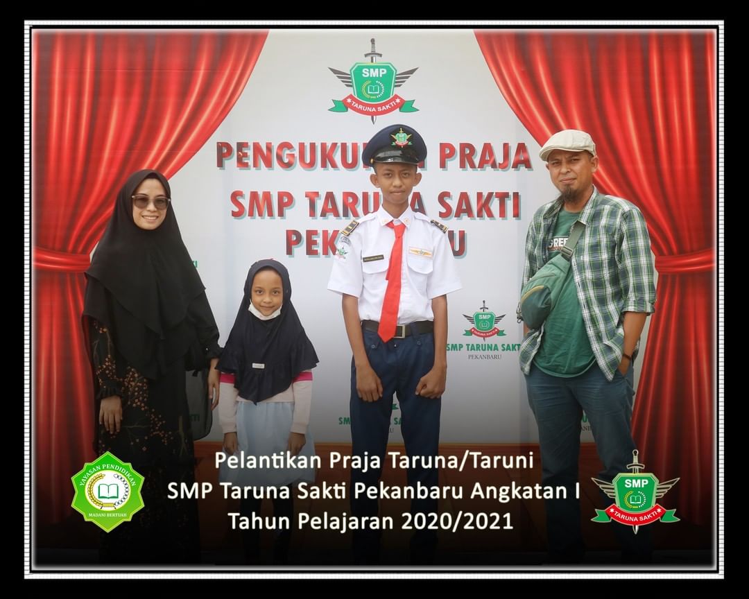 Pelantikan Praja Taruna/Taruni
SMP Taruna Sakti Pekanbaru Angkatan I
Tahun Pelajaran 2020/2021